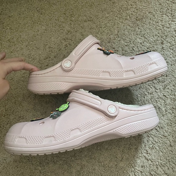 Pink Lined Crocs With Jibbitz - Picture 8 of 9